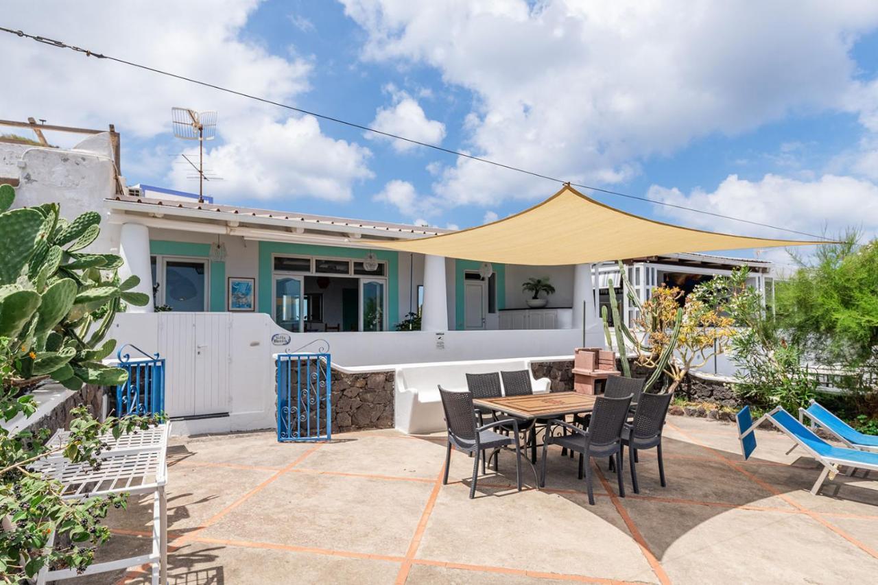 Holiday home Mareblu Luxury Direttamente Sul Mare Stromboli