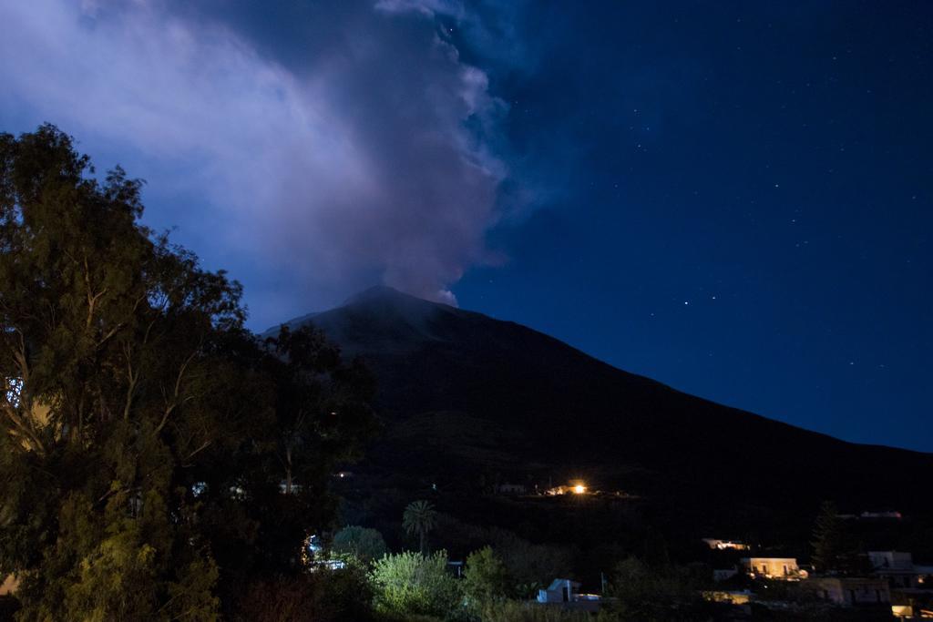 Holiday home Mareblu Luxury Direttamente Sul Mare Stromboli