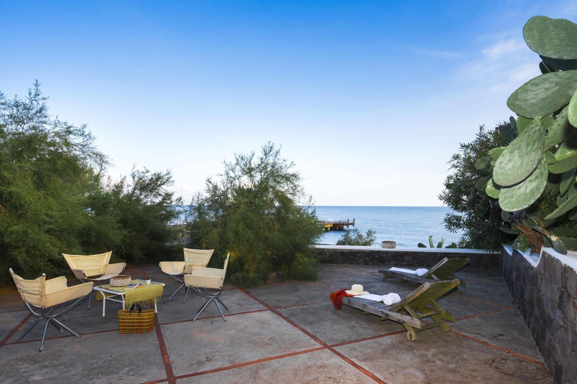 Holiday home Mareblu Luxury Direttamente Sul Mare Stromboli